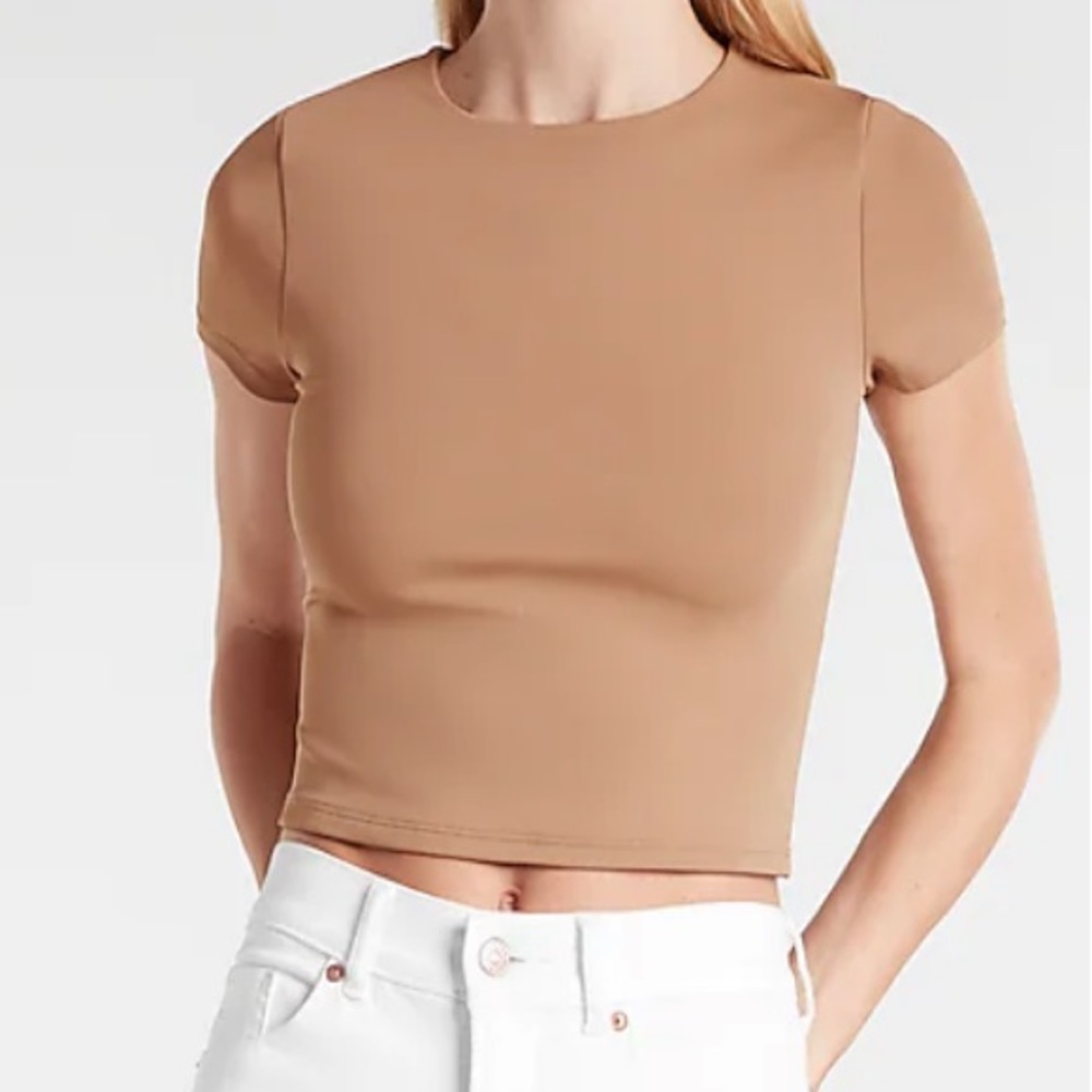 Express Body Contour Crew Neck Tee - Pecan